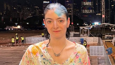 Lollapalooza chaos as Lorde fans ‘pass out’ mid-concert due to extreme heat and festival’s headlining rapper ‘CANCELS’ last-minute