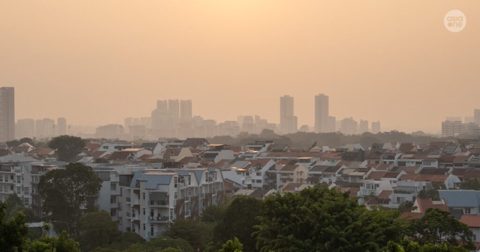 Chong Pang distributes N95 masks amid haze concerns, Shanmugam says ‘let’s look out for one another’, Lifestyle News