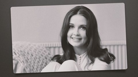 Anjanette Comer, Actress in ‘The Loved One’ and ‘The Appaloosa,’ Dies at 86