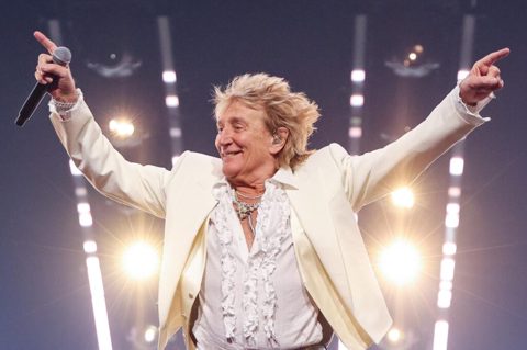 Rock legend Rod Stewart announces retirement
