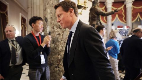 Justice Department Sides With Paramount on Demand That States Post $1.88 Billion Bond