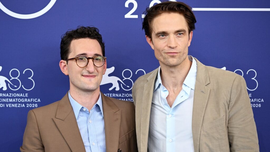Robert Pattinson on Chris Hansen’s Objections to ‘Primetime’: “I Hope He Likes the Movie”