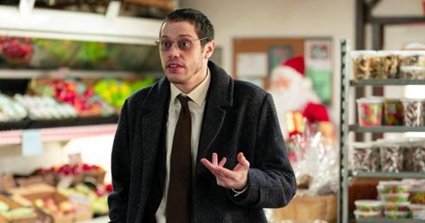 Pete Davidson suffered 2 concussions in less than 3 weeks after trying to perform his own stunts in movie, Entertainment News