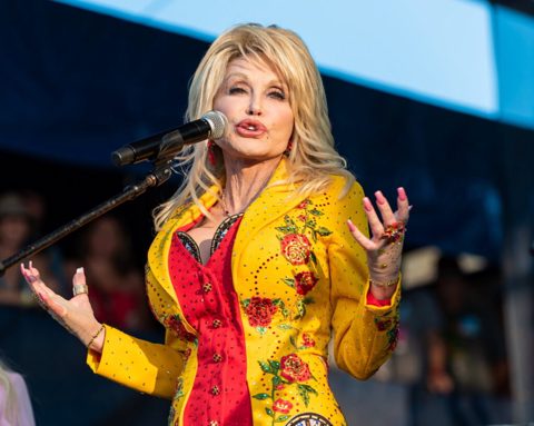The voice behind Jolene is gone