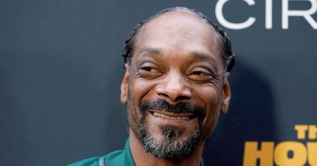Snoop Dogg brings the VMAs back to Los Angeles as host for Sept. 27 show, Entertainment News