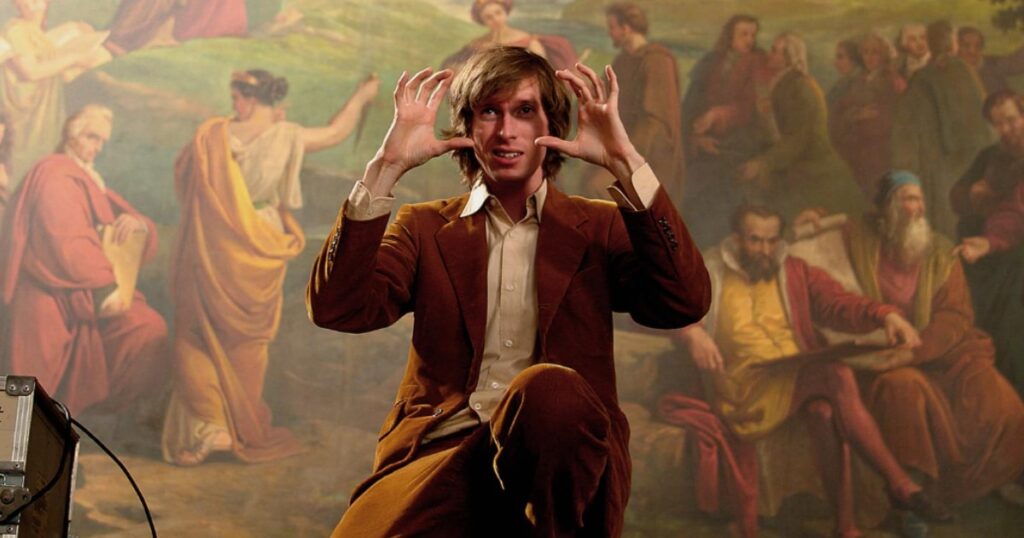 Wes Anderson claims prop from Moonrise Kingdom stolen from his home, Entertainment News