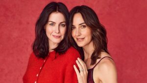 Inside the brutally honest rule two podcasters swear by behind Australia’s hottest new girls-only dance movement