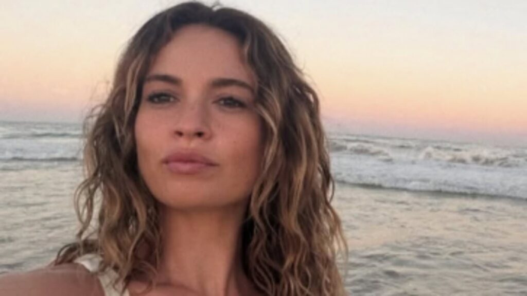 Lily James wows in skimpy swimwear as she poses on the beach in Australia and declares she’s ‘grateful and excited for a new year’