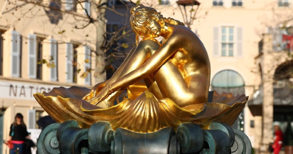 Brigitte Bardot to be buried by the sea in Saint-Tropez, Entertainment News