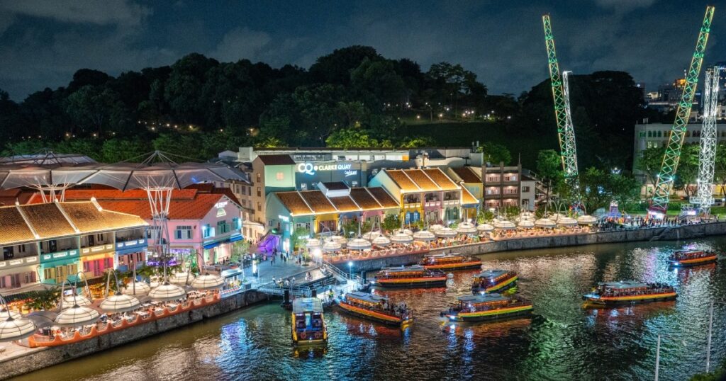 Partying late? Clarke Quay launches free weekend night shuttle bus to town, Tampines and Jurong, Lifestyle News