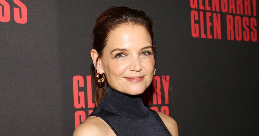 Katie Holmes’ Winter Tote Seriously Looks Designer, and We Found a $41 Lookalike on Sale