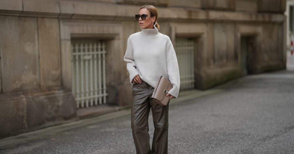 Nike! Spanx! Every Rich Mom Is Adding These 21 Cyber Monday Deals to Cart — Starting at $10