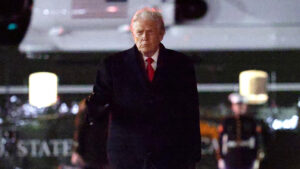 Trump Plays Warner Bros. Kingmaker as Netflix and Paramount Court Him