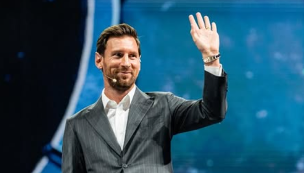 Messi India tour chaos as fans rip up seats