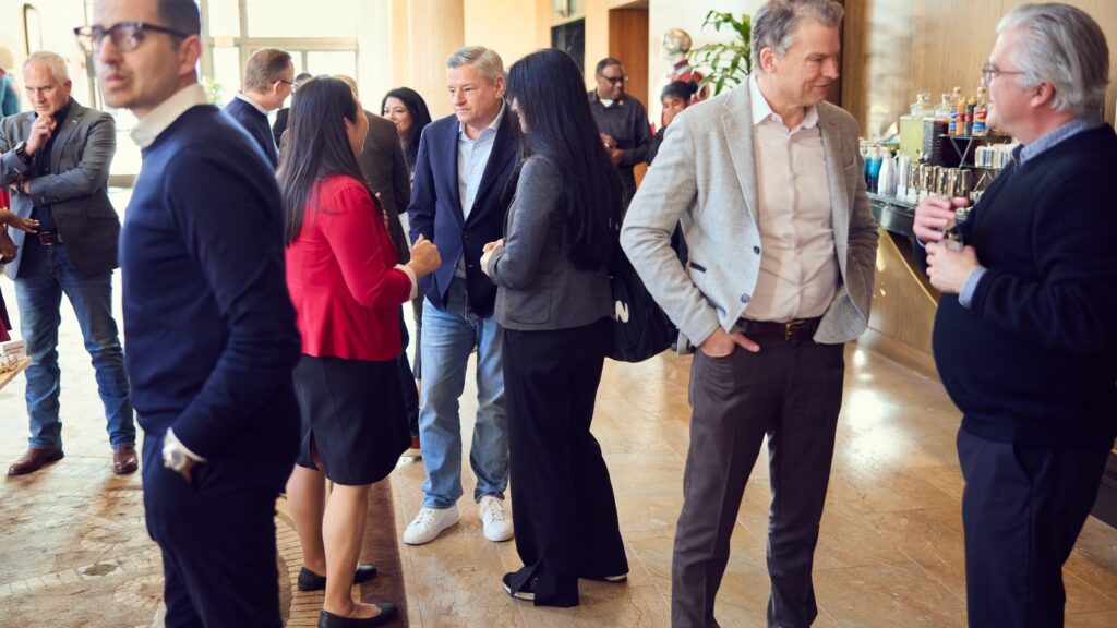 Inside Netflix Battle’s for Warner Bros With Ultimatums and Meetings