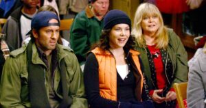 5 Netflix Shows That Will Make You Happy in December 2025: ‘Gilmore Girls’ and More