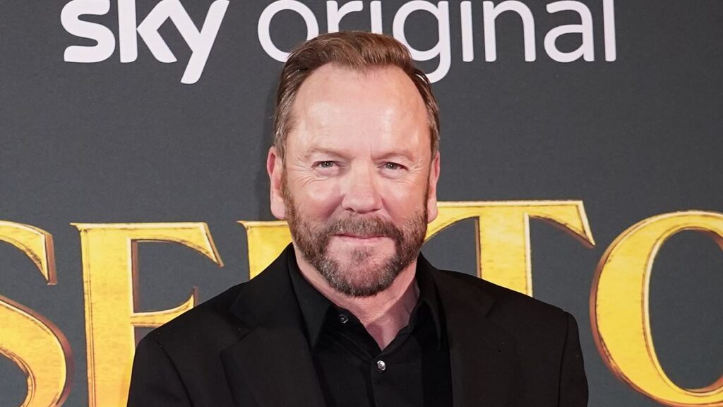 Kiefer Sutherland arrested in Hollywood on suspicion of making criminal threats after rideshare altercation