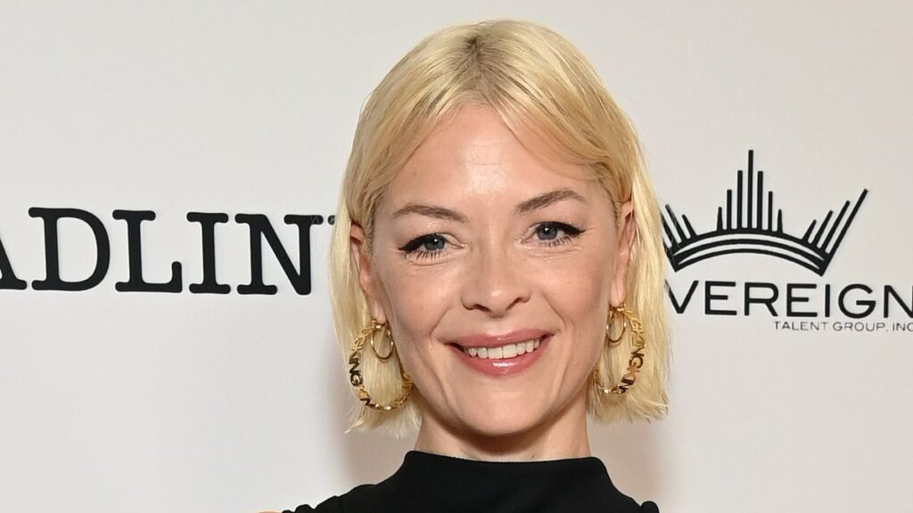 Jaime King’s secret marriage exposed as new husband Austin Sosa files for divorce… weeks after actress’s cozy hangout with rich hotelier