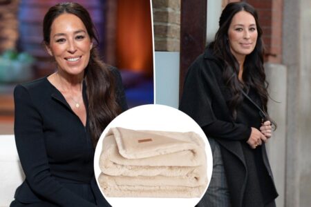 Joanna Gaines ‘can’t get enough’ of this UnHide blanket