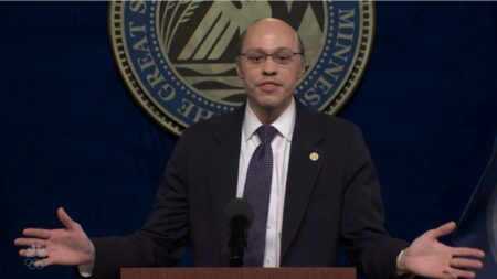 Pete Davidson Joins ‘Saturday Night Live’ Cold Open to “Tighten Up” ICE Agents in Minneapolis