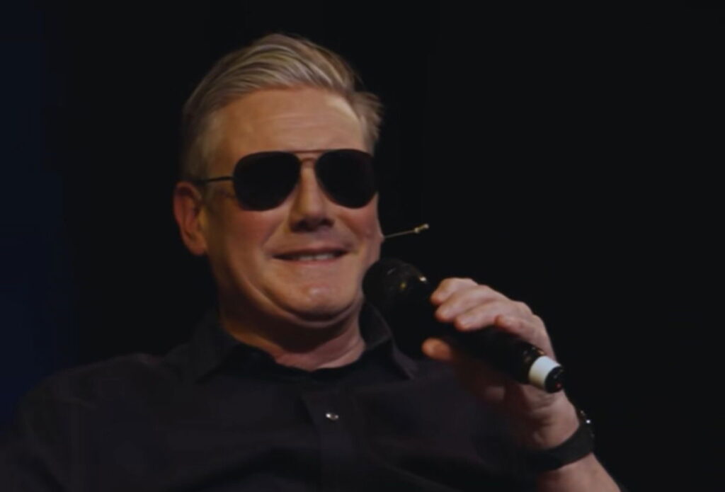 Starmer Jokes About Macron’s Sunglasses