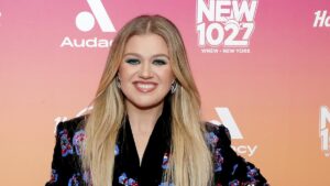 Kelly Clarkson QUITS her talk show after seven seasons to ‘prioritize’ her children… after death of ex-husband Brandon Blackstock