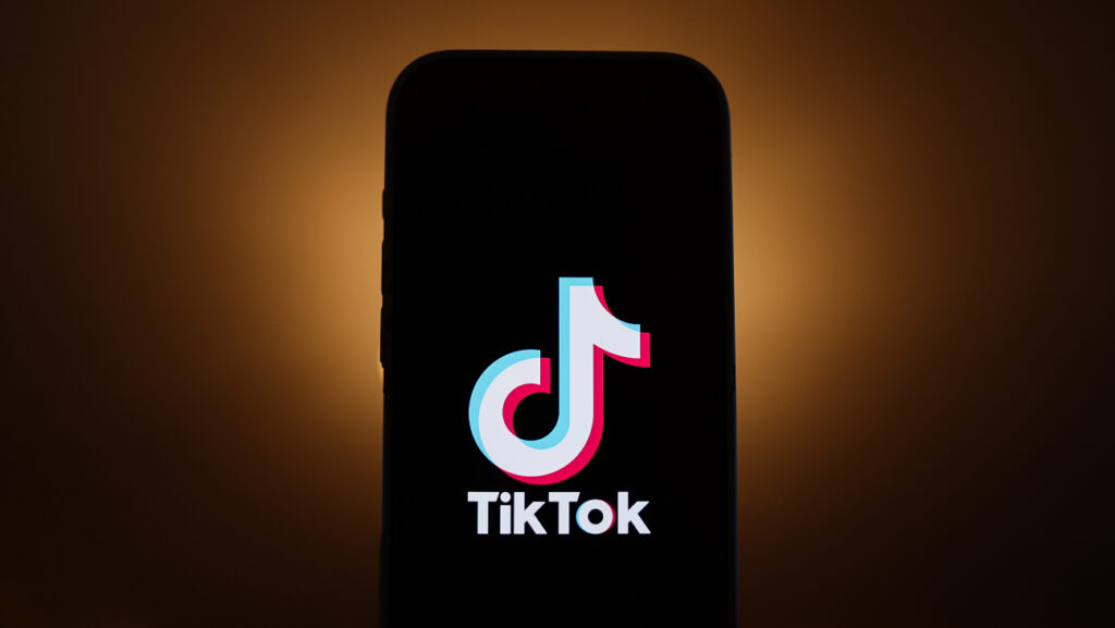 TikTok Says U.S. Service Now Fully Restored After Dayslong Outage Sparked by Cold Weather