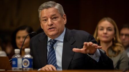 Ted Sarandos Heads to White House as Fight Over Warner Bros. Intensifies and Hollywood Takes Sides
