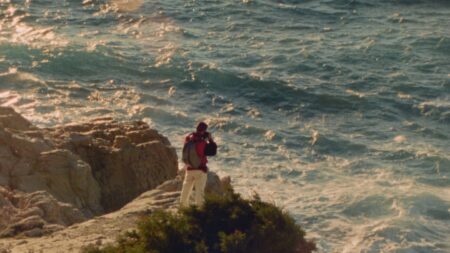 ‘The Hidden Face of the Earth’ Focuses on a Photographer Losing His Eyesight (Exclusive Berlin Clip)