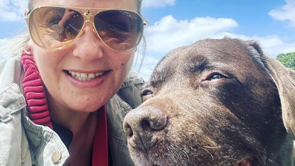 Heartbroken warring exes Ant McPartlin and Lisa Armstrong cremate their beloved Labrador Hurley… and split his ashes 50/50