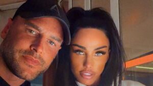 Katie Price’s husband Lee Andrews posts love notes to his wife as she performs in Ireland whilst he remains in Dubai amid Iranian missile strikes