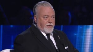 Kyle Sandilands goes off script during live Australian Idol episode and says he will be left unemployed as midnight deadline for ARN suspension closes in