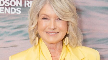 Martha Stewart, 84, says she wants to date a ‘very rich man’ with a plane and yacht… after getting close to 50 Cent