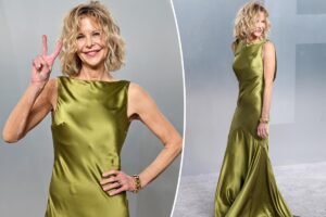 Meg Ryan makes rare red carpet appearance at Vanity Fair Oscars Party 2026