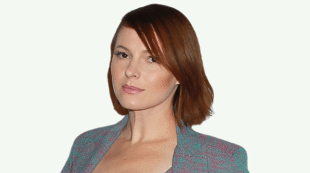 Amy Seimetz Makes a Vivid Return to TV in ‘The Testaments’