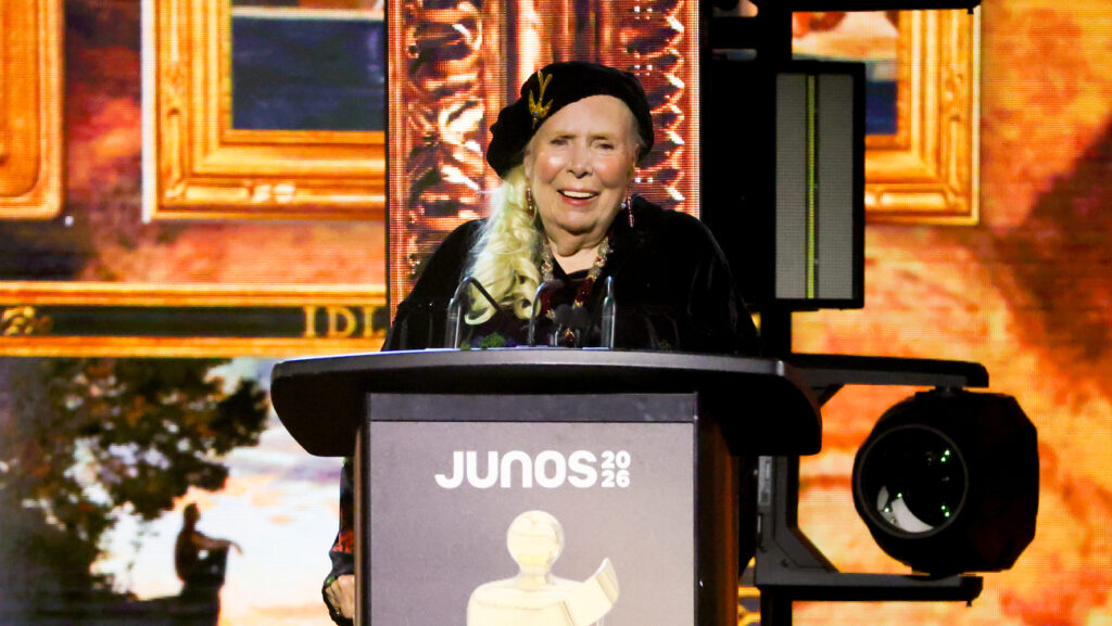 Joni Mitchell Calls Canadian Leader Mark Carney a “Blessing” During Juno Awards