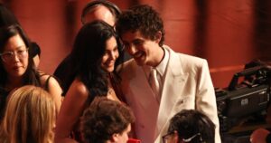 Kylie Jenner and Timothee Chalamet’s Relationship Timeline: From a Quiet Beginning to Awards Show Dates