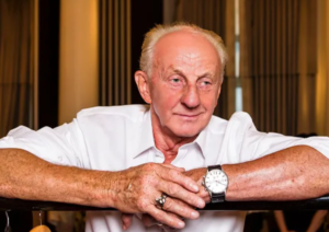 Fashion icon Paul Costelloe dies