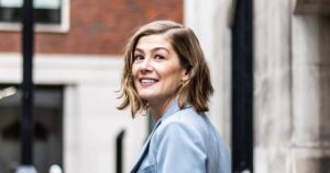 Rosamund Pike to make Broadway debut, Entertainment News