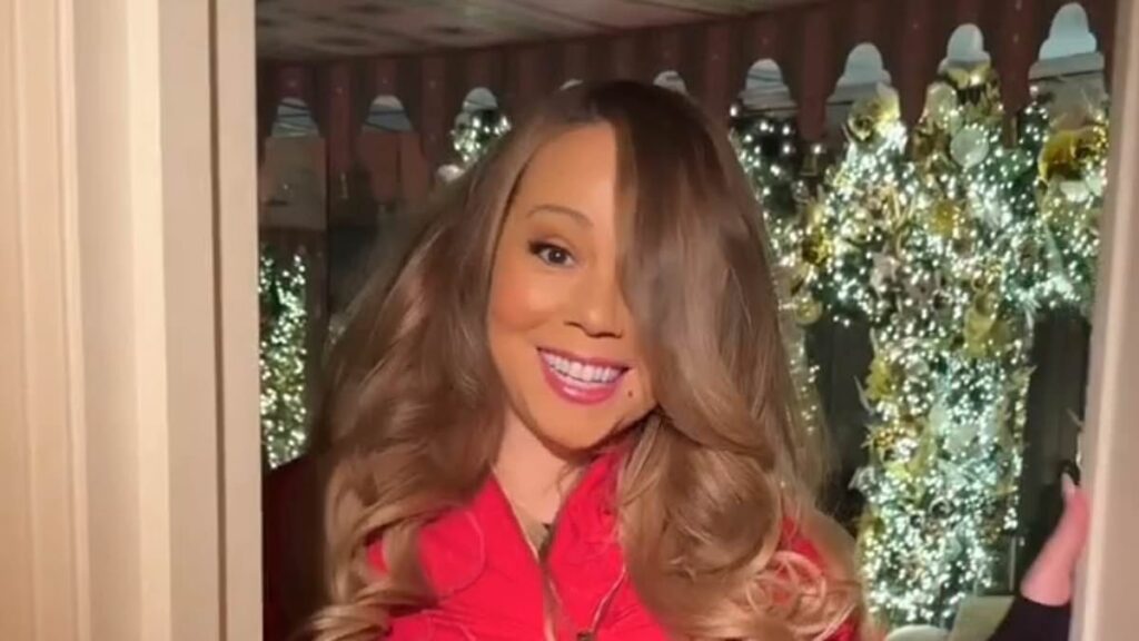 All I want is… £20million: Mariah Carey puts her New York penthouse on the market