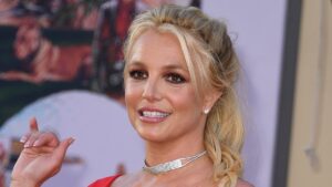 Britney Spears checks herself into rehab weeks after DUI arrest