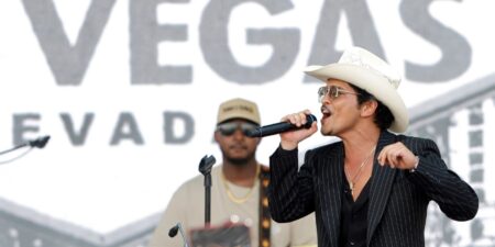 ‘New king of Las Vegas’ Bruno Mars is celebrated with Strip parade, Entertainment News