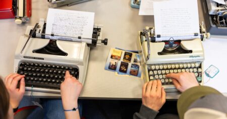 A college instructor turns to typewriters to curb AI-written work and teach life lessons