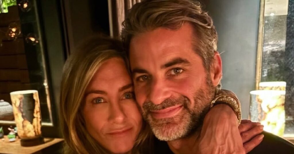Jennifer Aniston Cozies Up With Boyfriend Jim Curtis in Adorable New Photos