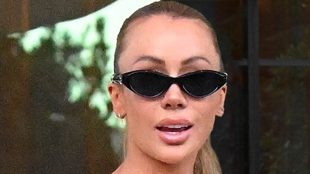Olivia Attwood opts for old school Hollywood vibes in £1.6k leopard print bodysuit while stepping out in Miami – as ‘boyfriend’ Pete Wicks shows appreciation for her saucy snaps