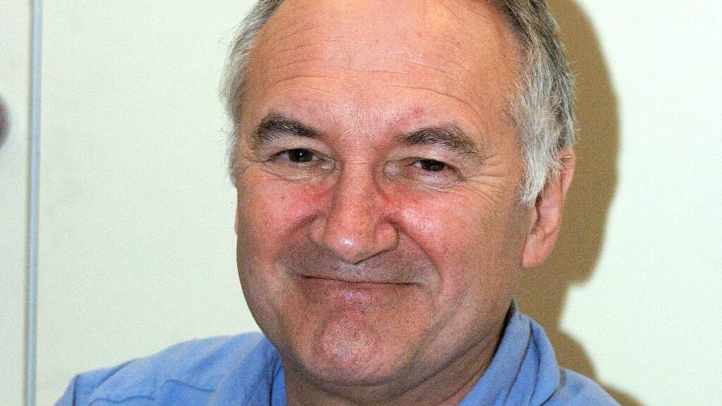 Blake’s 7 and EastEnders star Michael Keating dies aged 79 as tributes flood in for the ‘wonderful’ actor