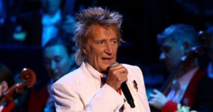 Rod Stewart Abruptly Cancels Las Vegas Show on ‘Doctor’s Advice’ Before Performance Time