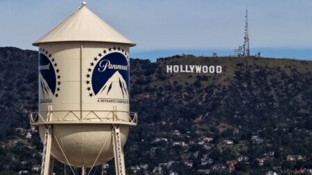 Paramount Assembles Legal Team to Defend Warner Bros. Deal