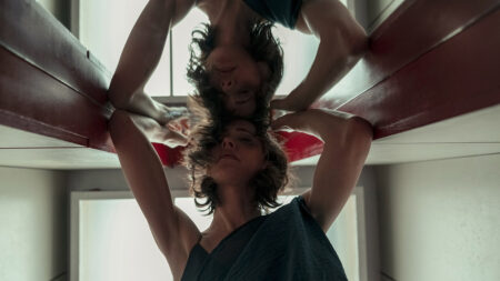‘The End of It’ Review: Rebecca Hall, Gael García Bernal and Beanie Feldstein in a Compellingly Quirky, if Overstretched, Sci-Fi Exercise