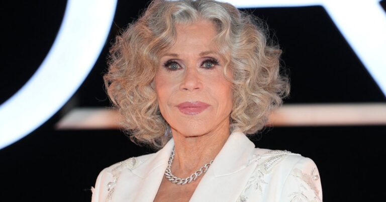 Jane Fonda Uses This $22 Foundation Users Say is a ‘Masterpiece’ for Mature Skin